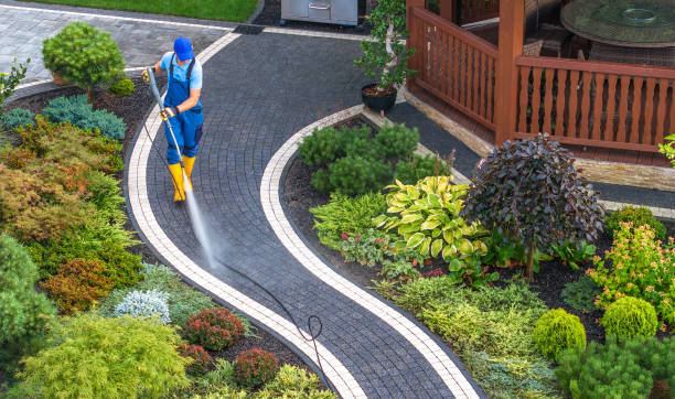 Best Sidewalk Pressure Washing  in Fort Mckinley, OH